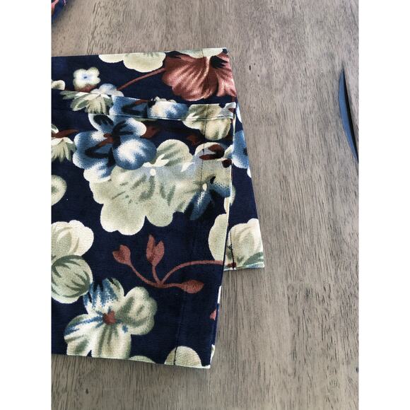 Uniq Wide Leg Floral High Waisted Corduroy Pants - M - Picture 7 of 8